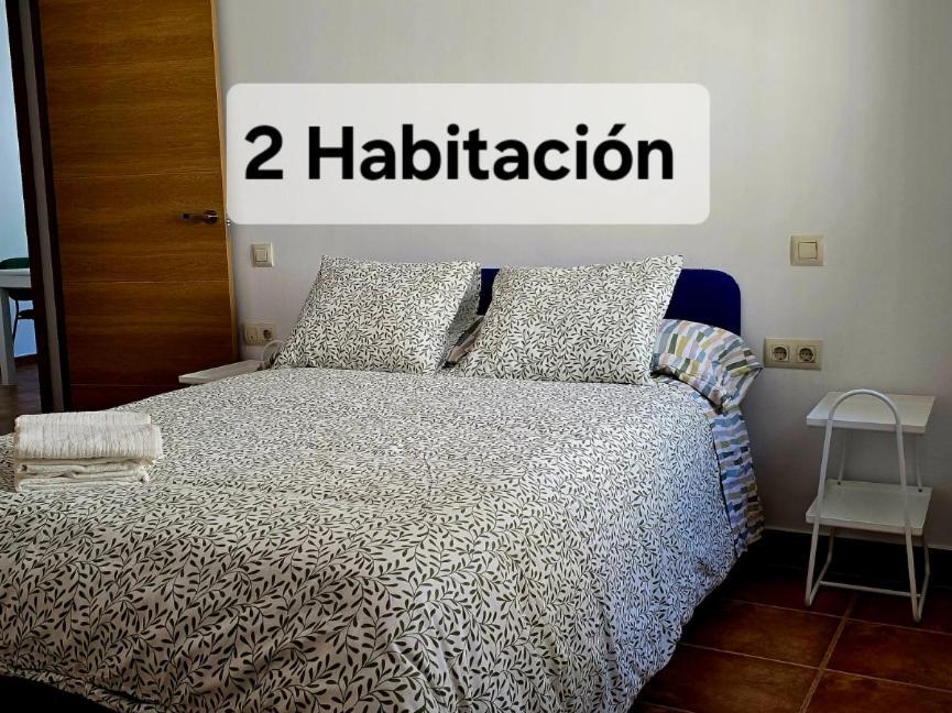 Apartamentos,Puerta De Bisagra-Parking Gratis Toledo Exterior photo