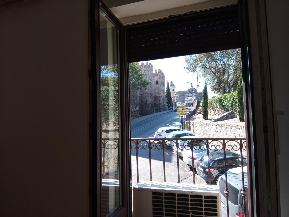 Apartamentos,Puerta De Bisagra-Parking Gratis Toledo Exterior photo
